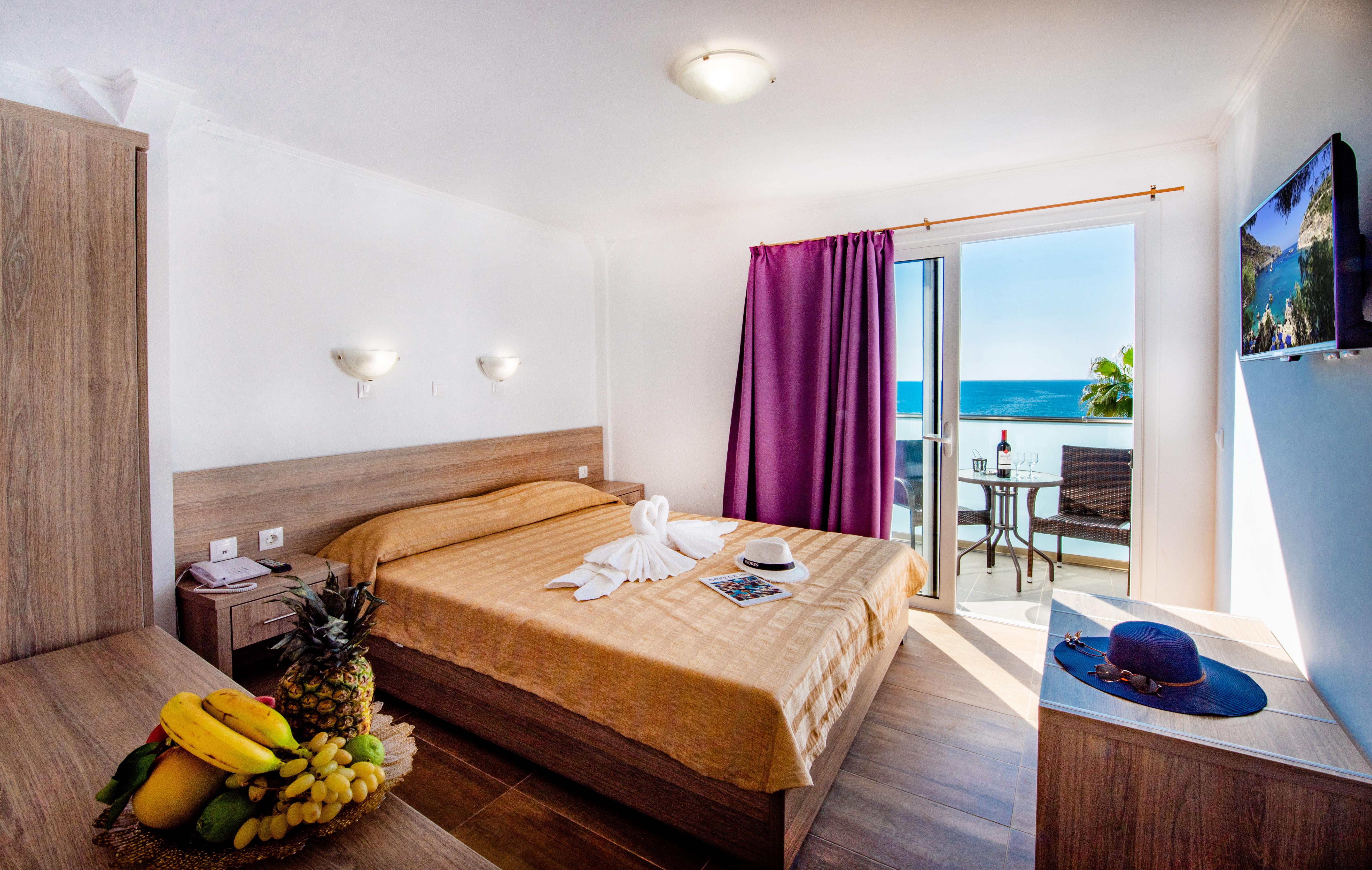 Ilyssion Hotel ラルドス エクステリア 写真