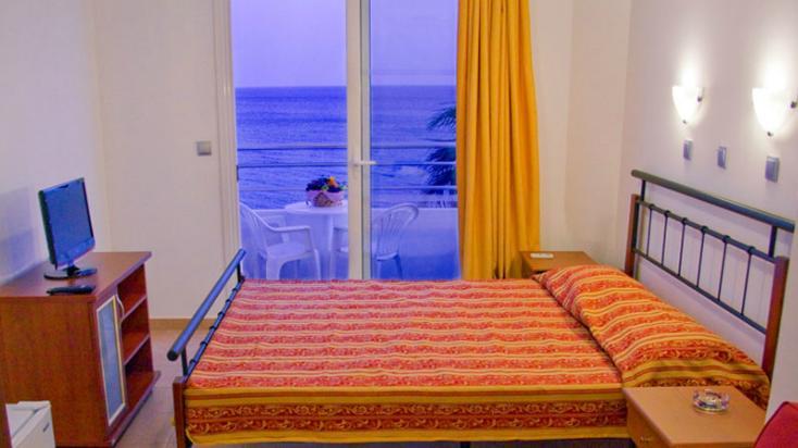 Ilyssion Hotel ラルドス 部屋 写真