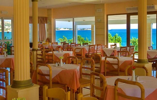 Ilyssion Hotel ラルドス エクステリア 写真